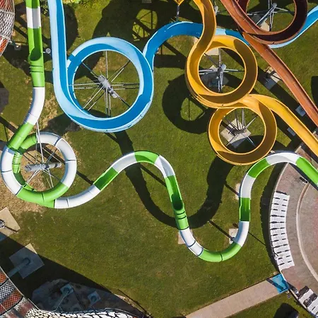 Aqualuna Petrov Brlog